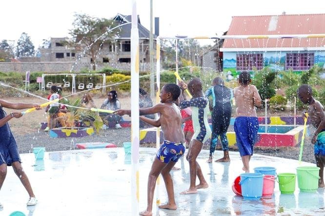 Splashpad slider 15